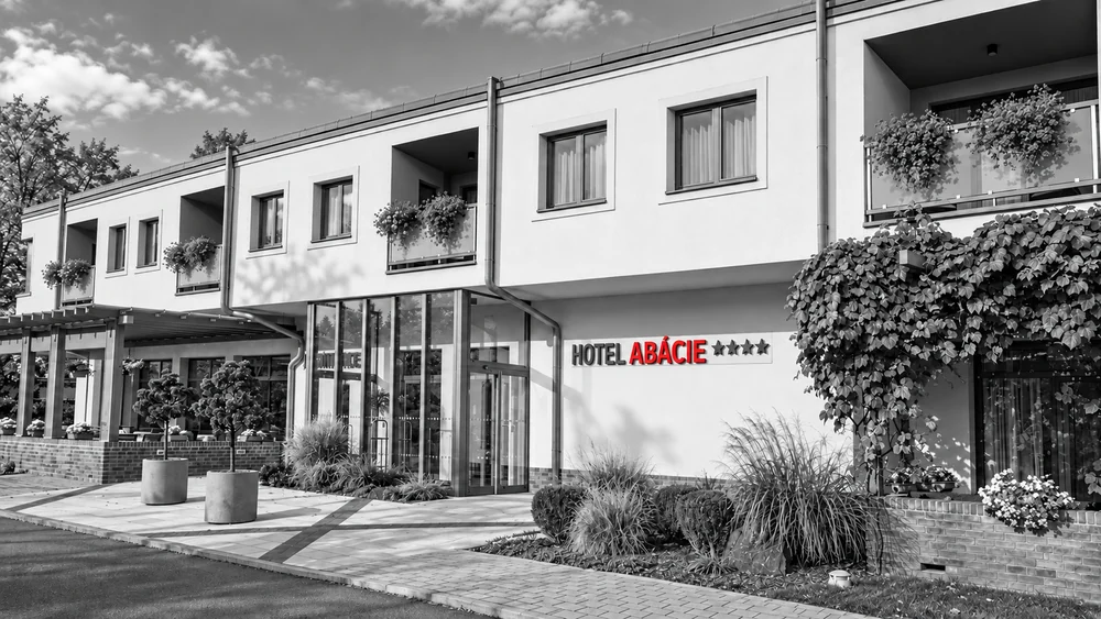 Wellness Hotel Abácie – exteriér