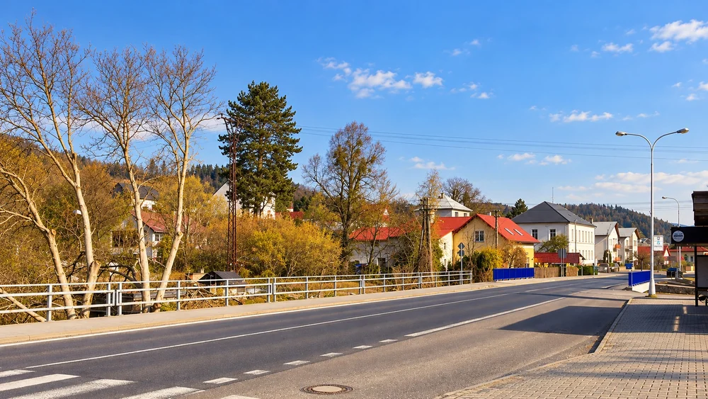 Dolní Bečva – veřejné osvětlení podél komunikace, upravený dodaný snímek